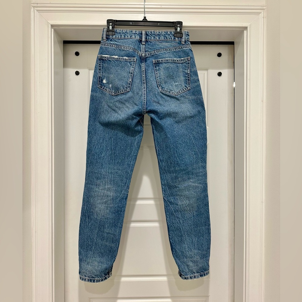 Zara straight jeans size 2 destroyed detailing - Picture 4 of 4